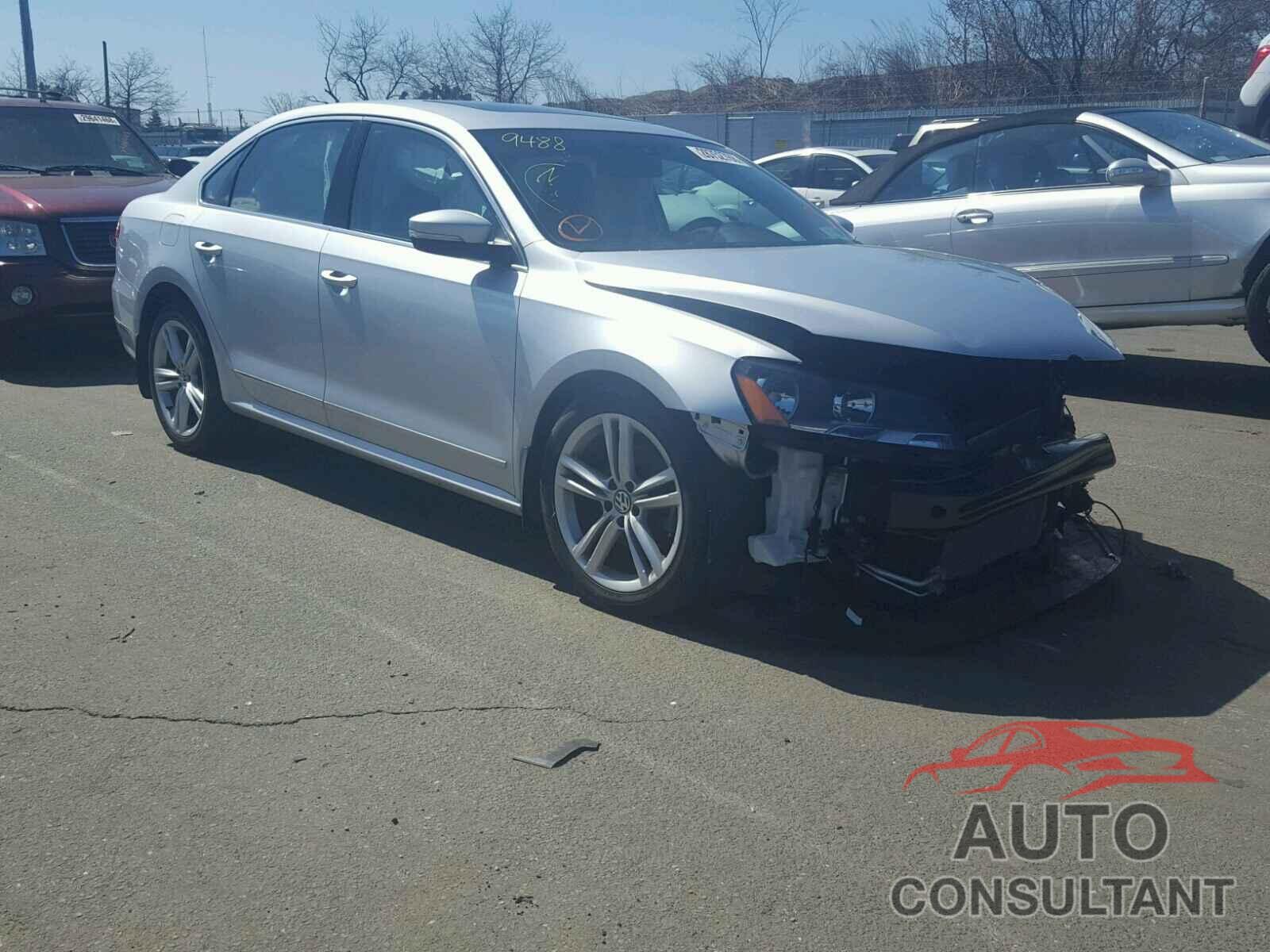 VOLKSWAGEN PASSAT 2015 - 1VWBT7A37FC080791