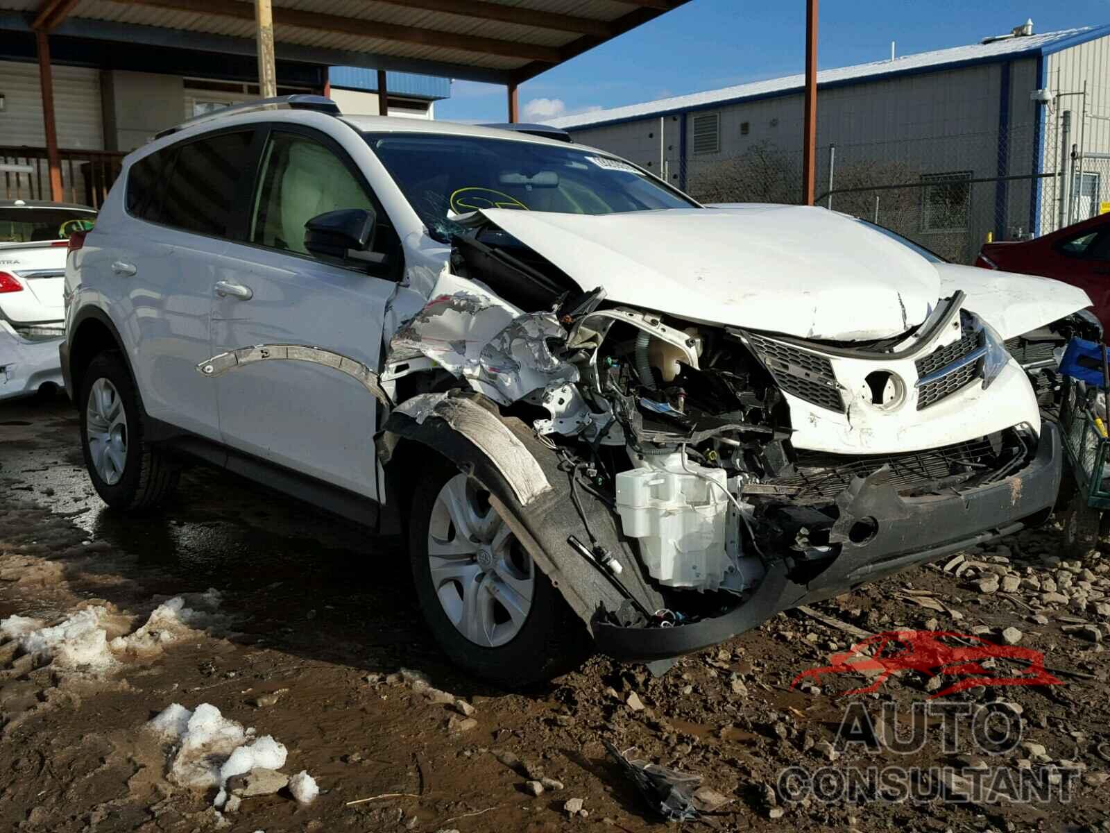 TOYOTA RAV4 2015 - JTMBFREV0FD117255