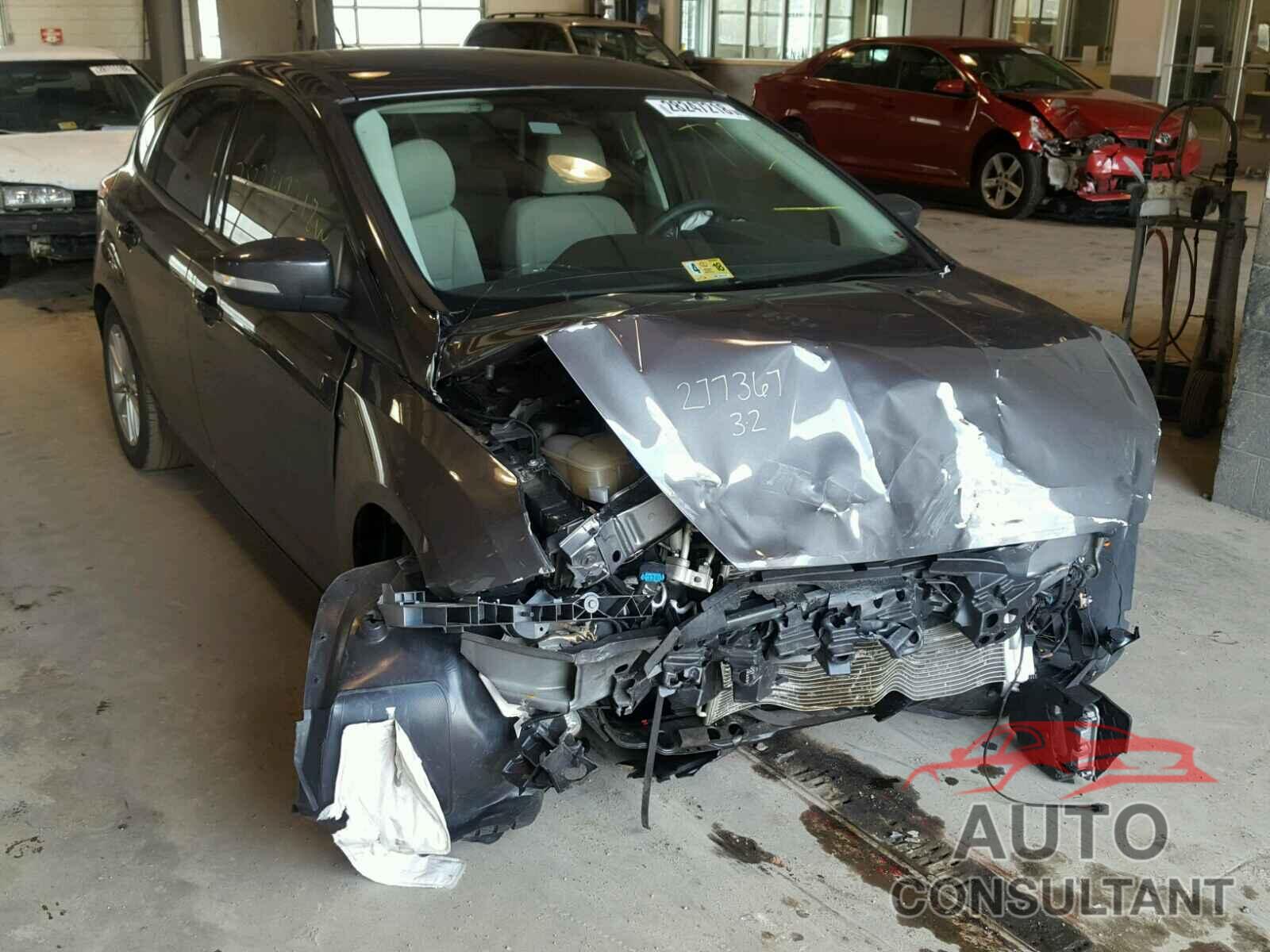 FORD FOCUS 2016 - 1FADP3K26GL224241