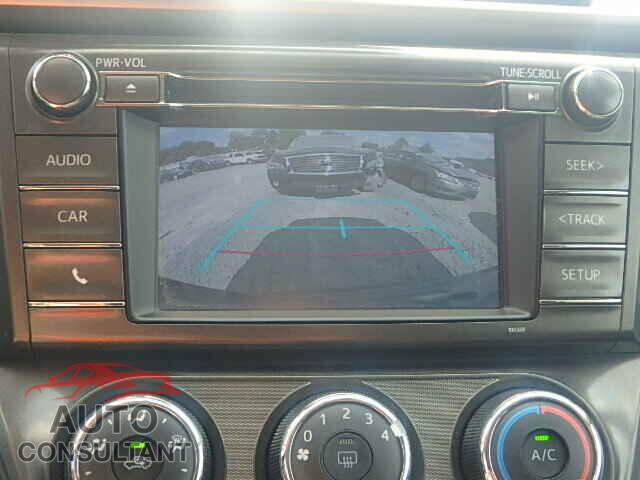 TOYOTA RAV4 2015 - 2T3BFREV0FW238564