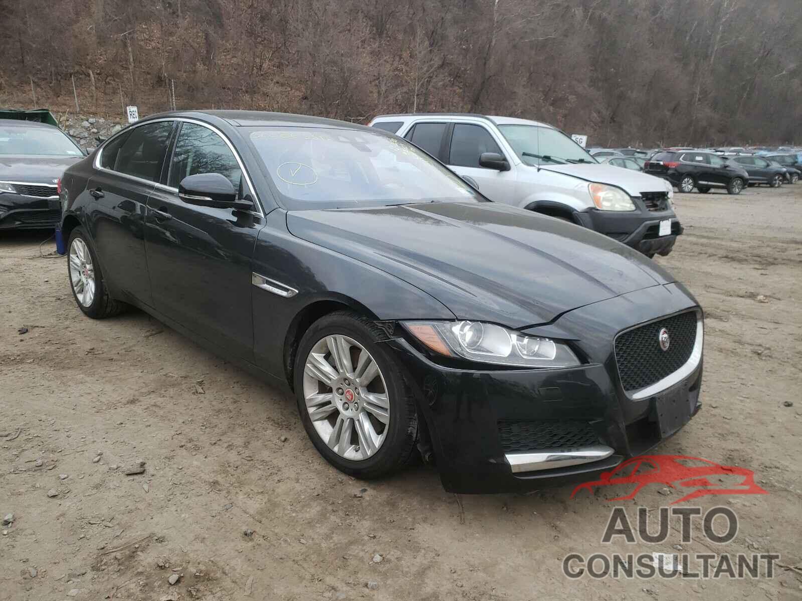 JAGUAR XF 2017 - 4T1B11HK2JU602258