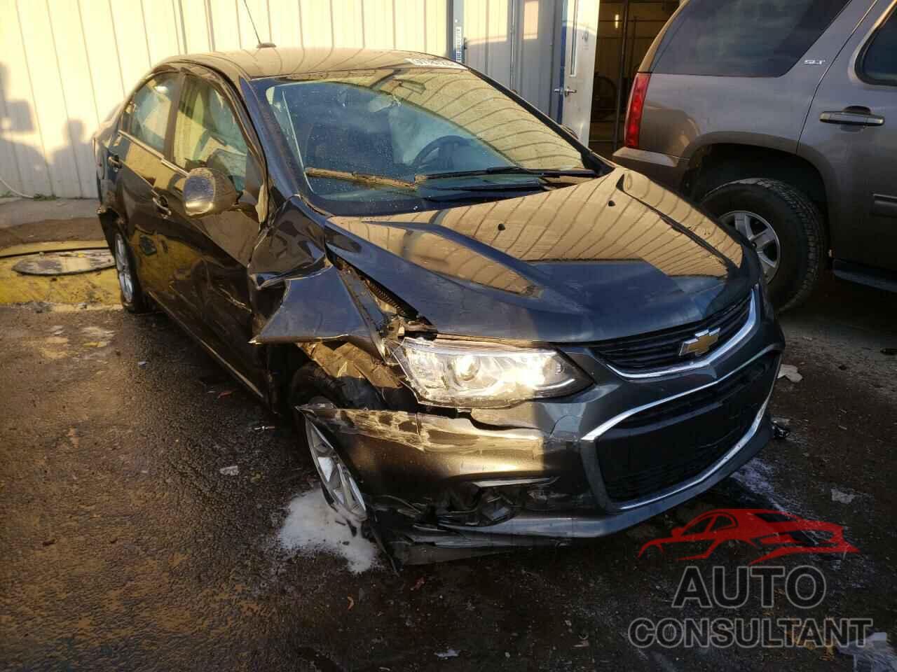 CHEVROLET SONIC 2018 - 1G1JD5SH6J4129999