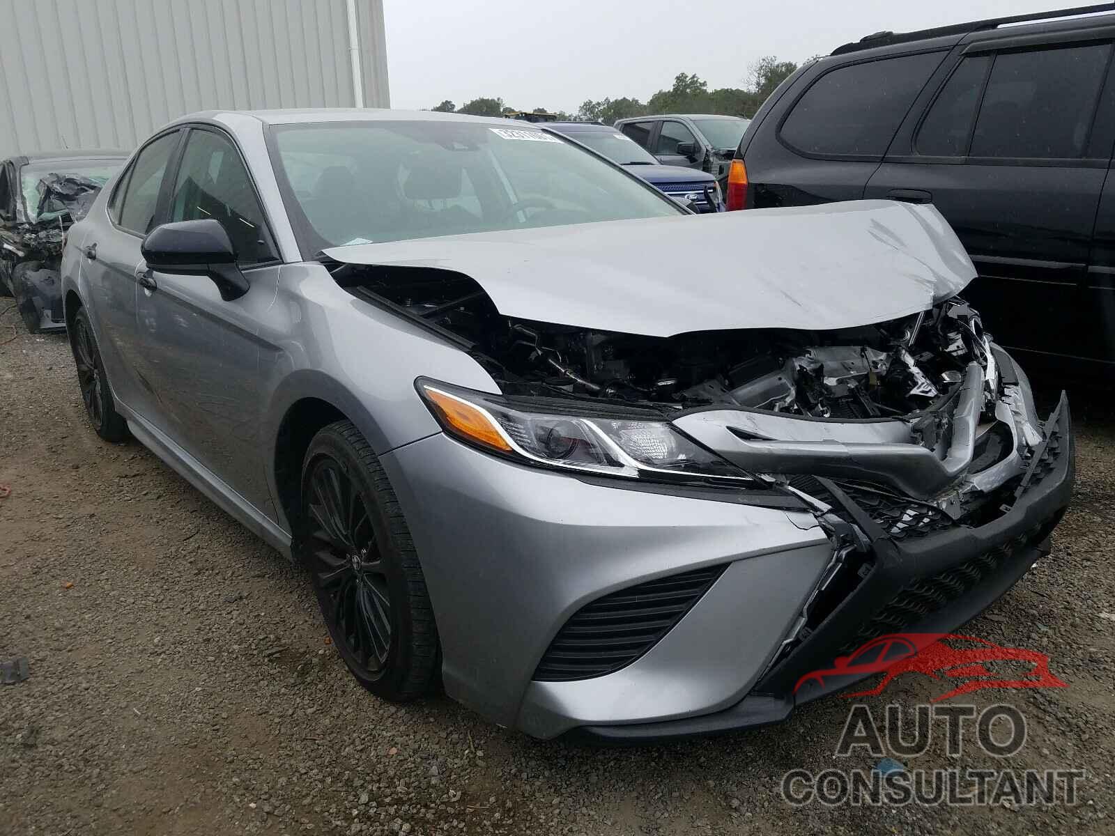TOYOTA CAMRY 2020 - 4T1G11AK6LU303357