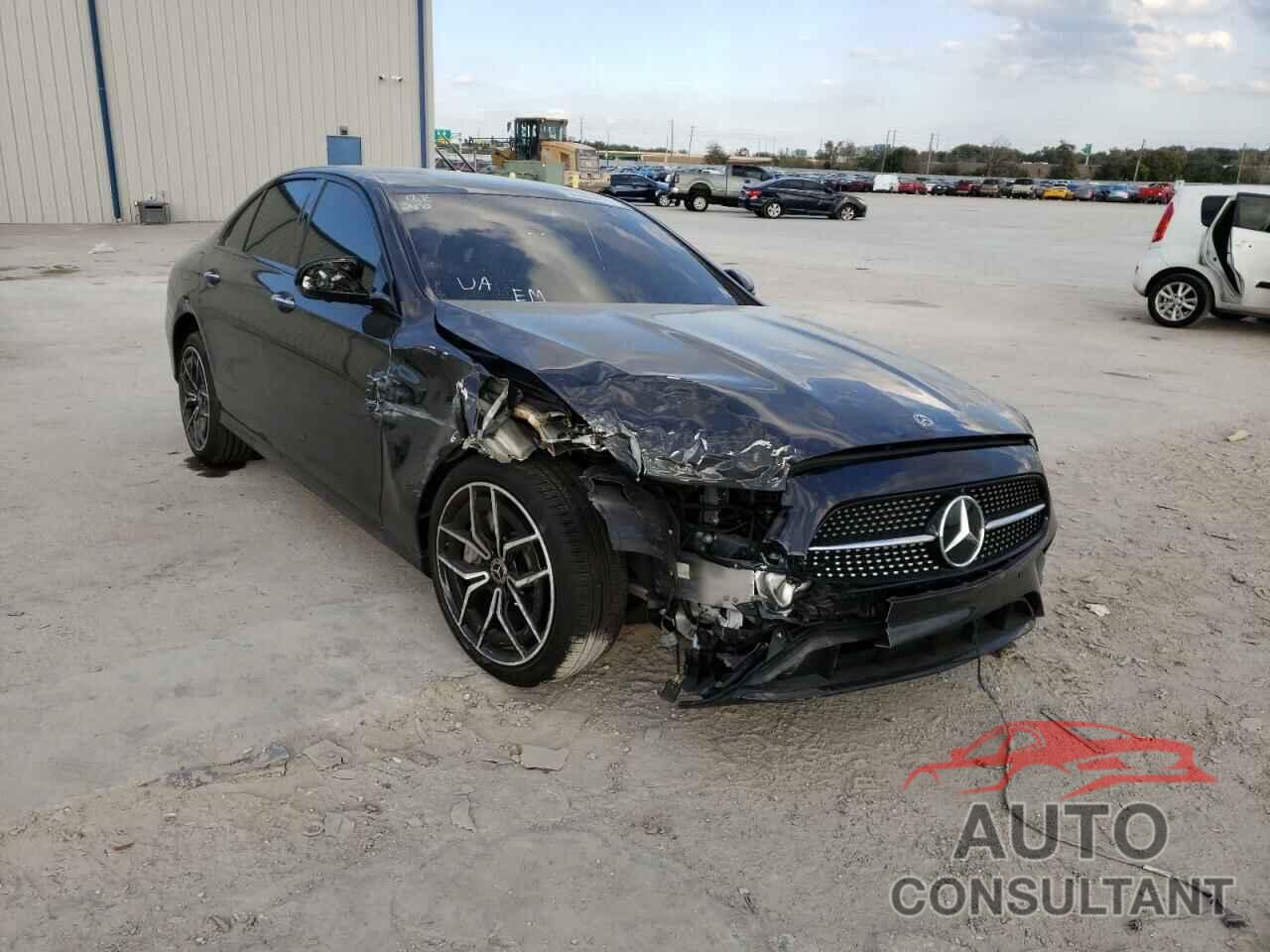 MERCEDES-BENZ E-CLASS 2021 - W1KZF8EB2MA944676