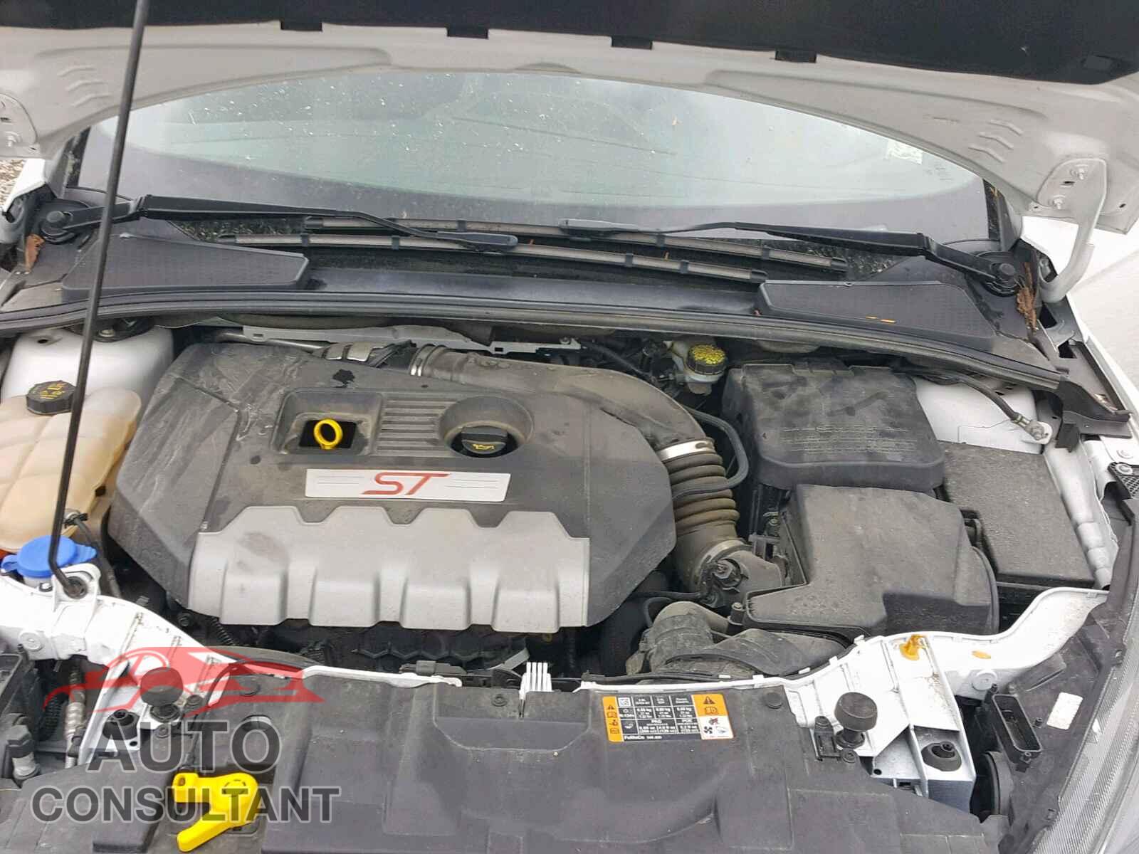 FORD FOCUS 2016 - 1FADP3L93GL324261