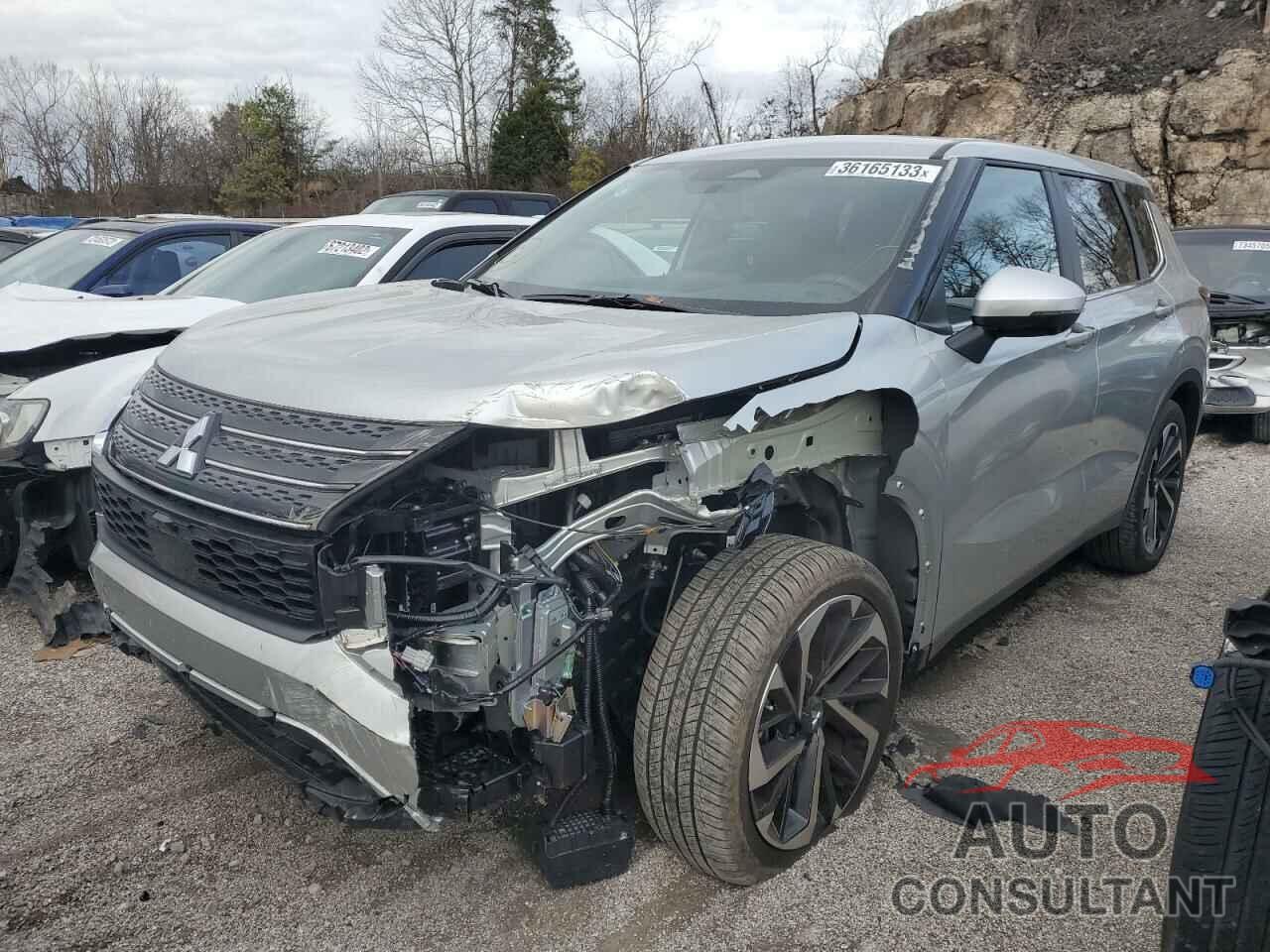 MITSUBISHI OUTLANDER 2022 - JA4J3UA89NZ088261