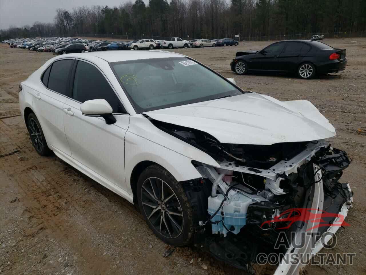 TOYOTA CAMRY 2021 - 4T1T11AK0MU560949
