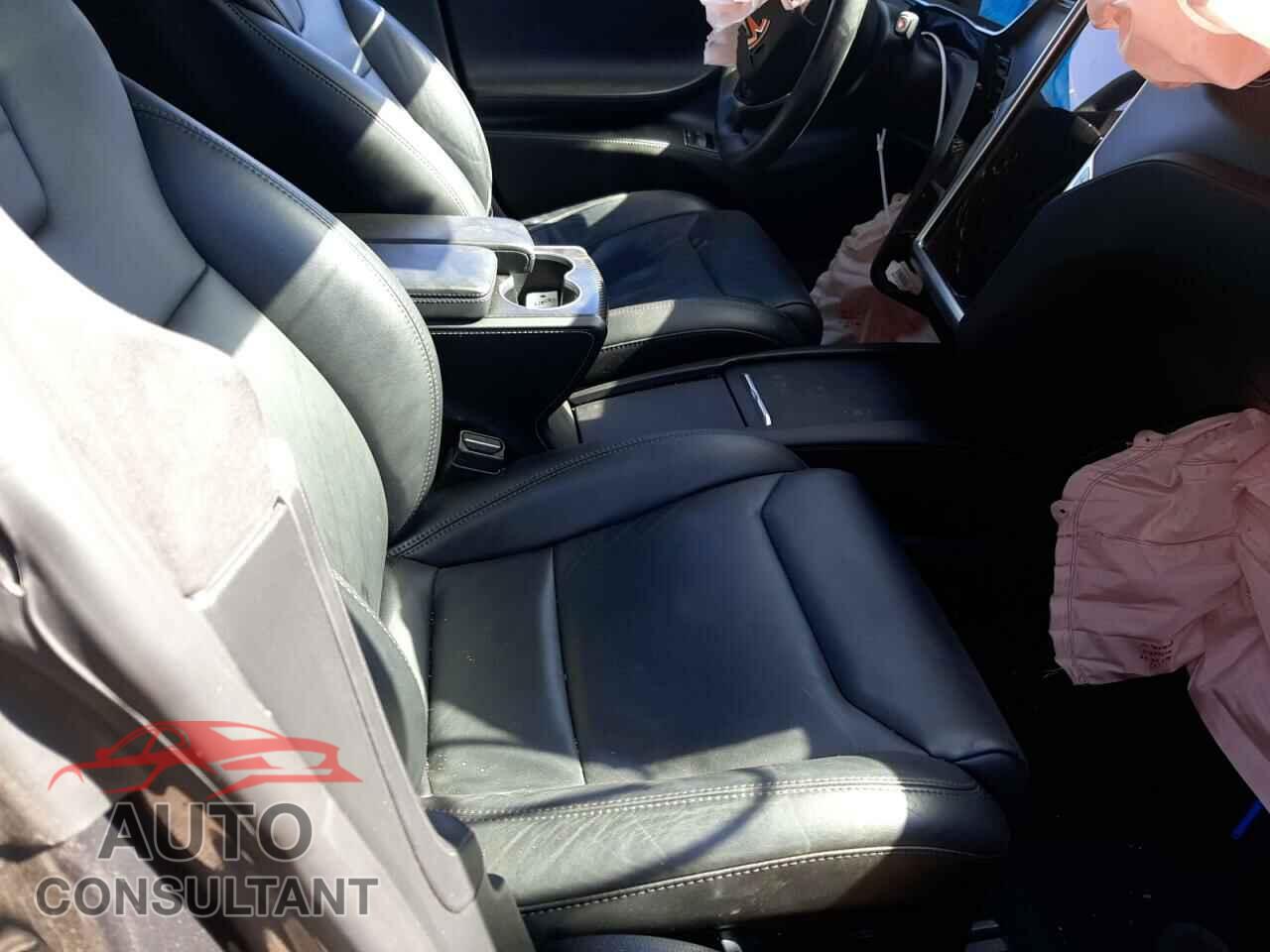 TESLA MODEL S 2017 - 5YJSA1E27HF191872