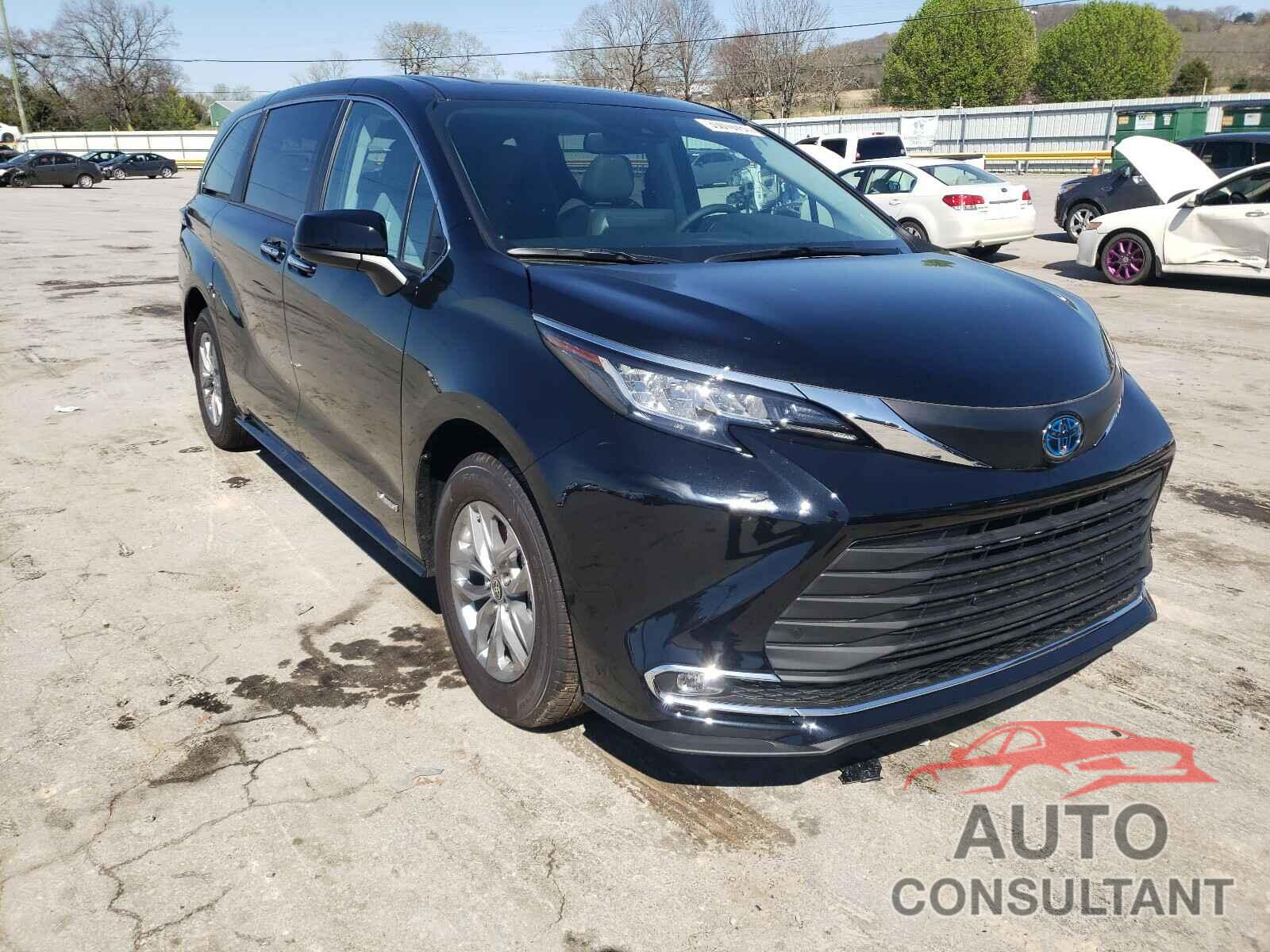 TOYOTA SIENNA 2021 - 5TDYRKEC6MS004225