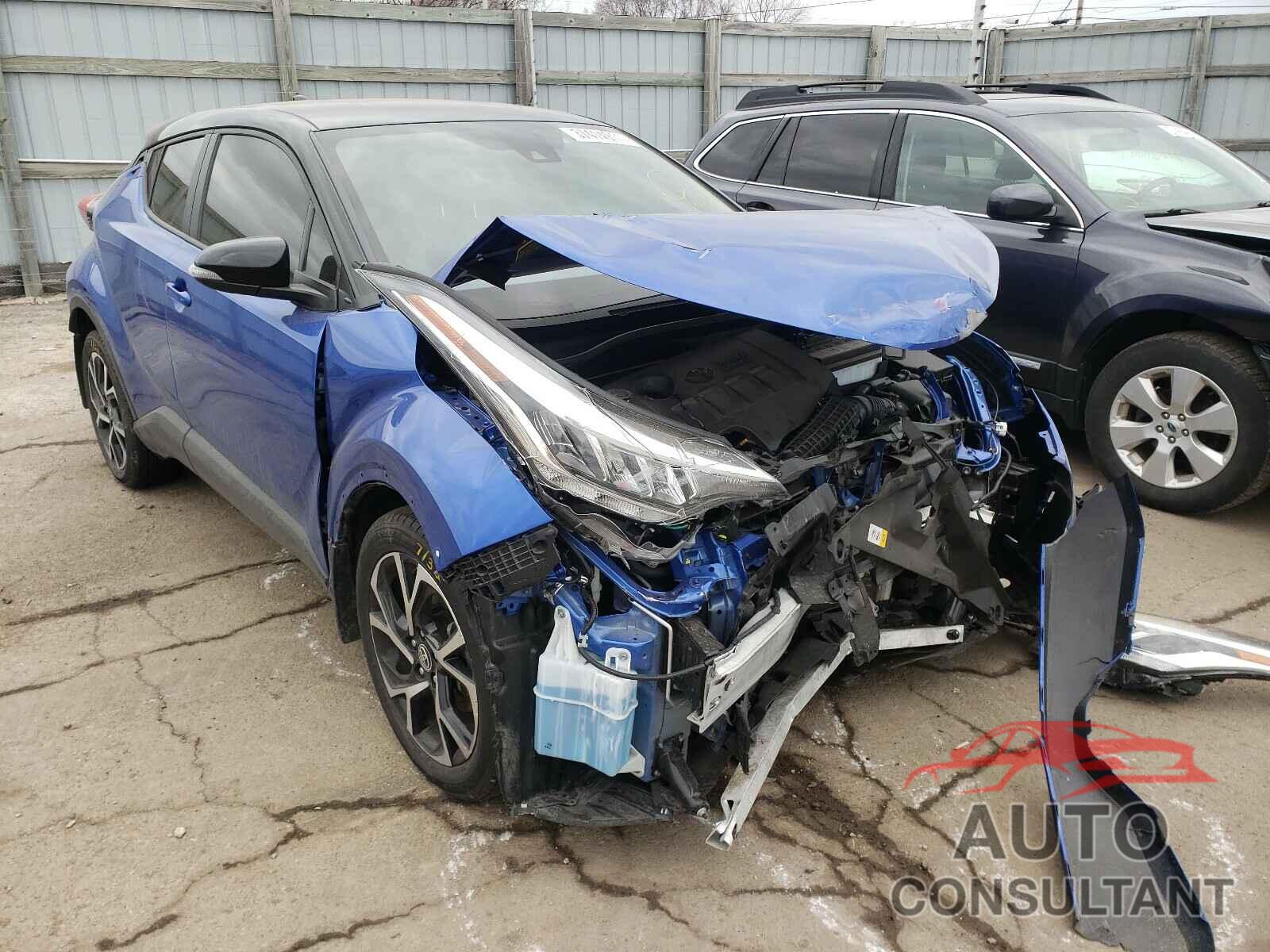 TOYOTA C-HR 2020 - JTNKHMBX1L1063475