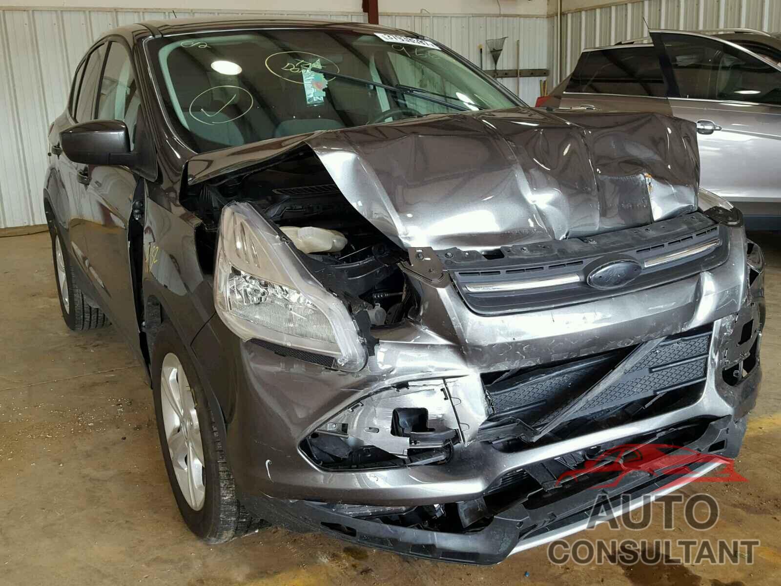 FORD ESCAPE 2015 - 1FMCU0G71FUC59663