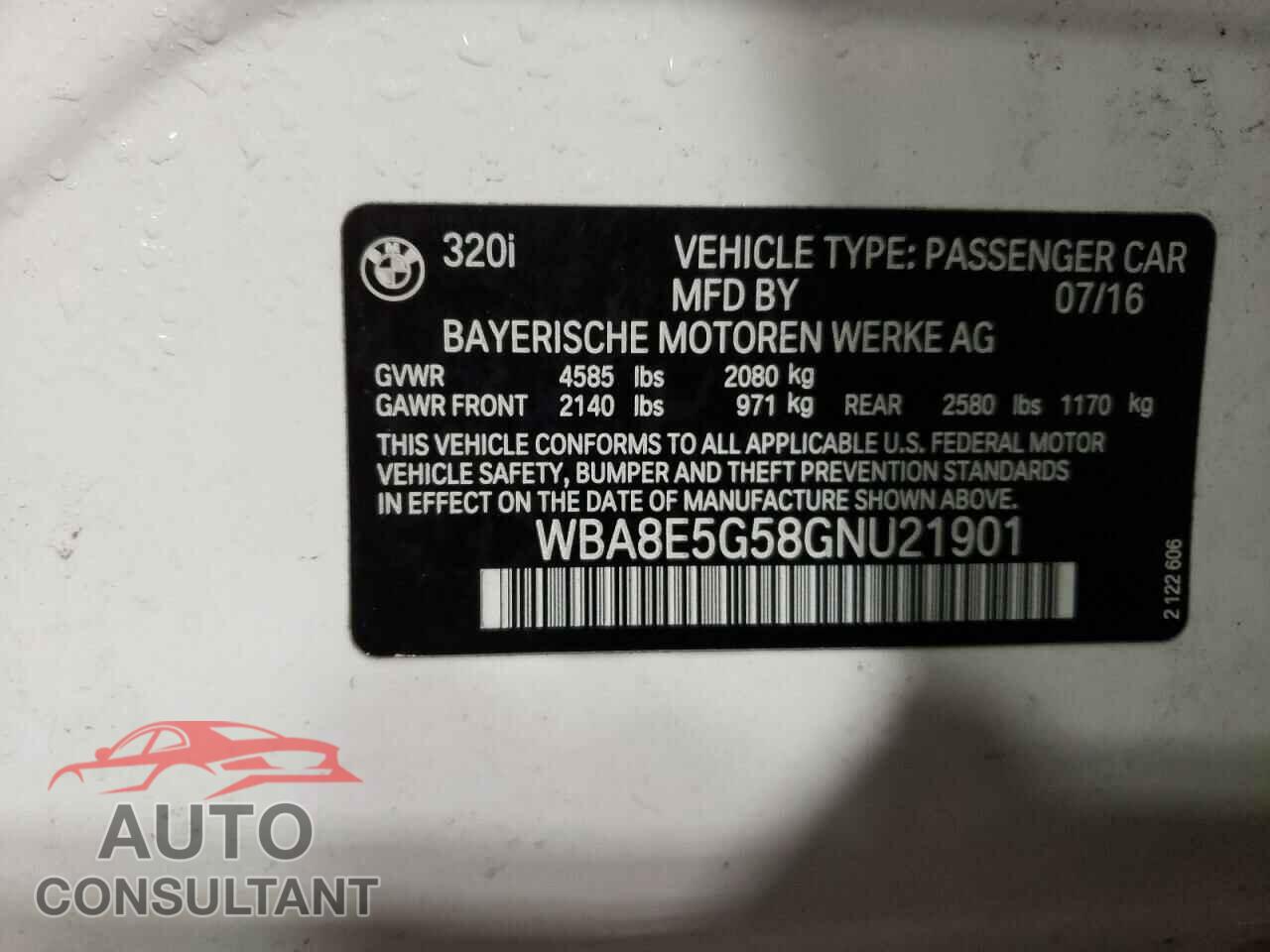 BMW 3 SERIES 2016 - WBA8E5G58GNU21901