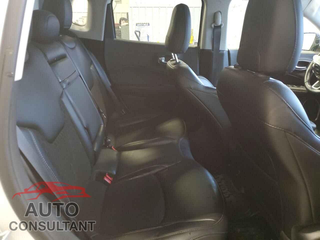 JEEP COMPASS 2020 - 3C4NJDBB5LT149598