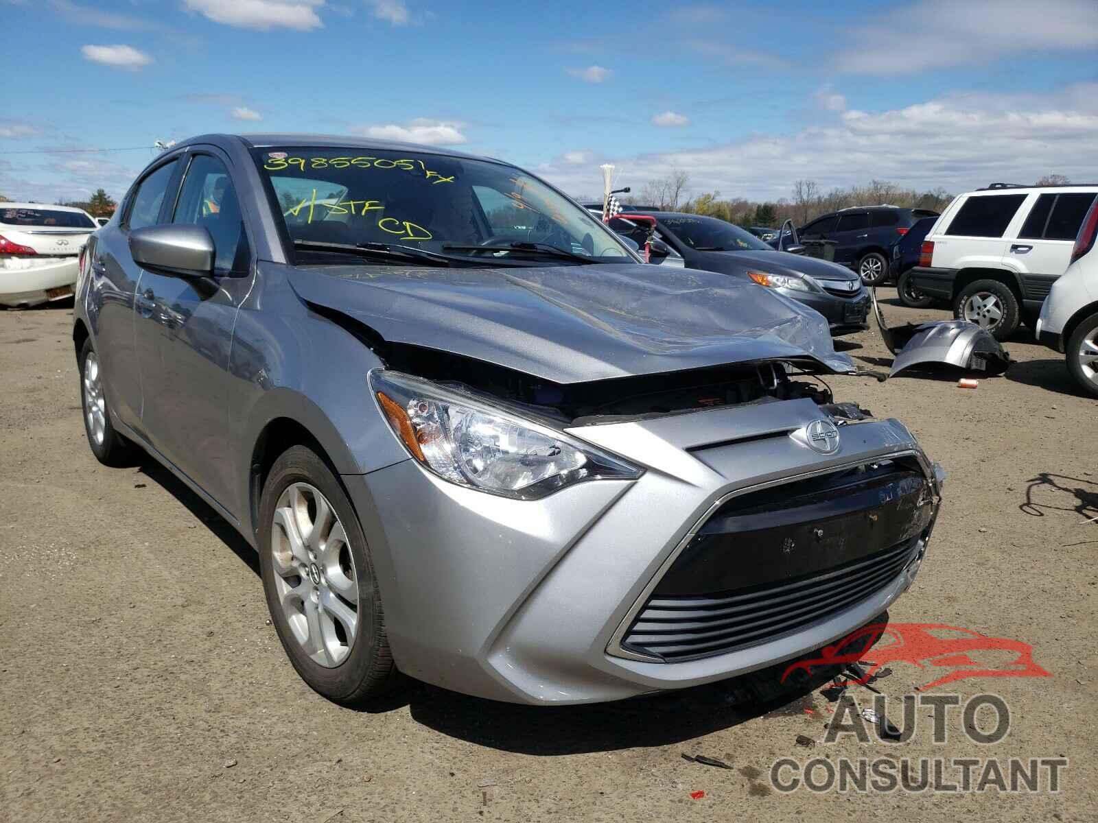 TOYOTA SCION 2016 - 3MYDLBZV7GY132452