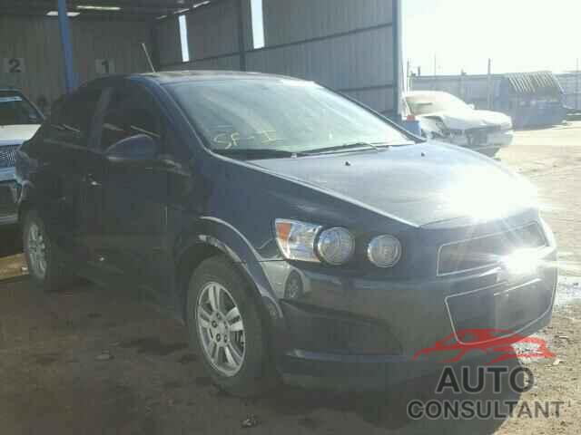 CHEVROLET SONIC 2015 - 1G1JC5SB9F4139576