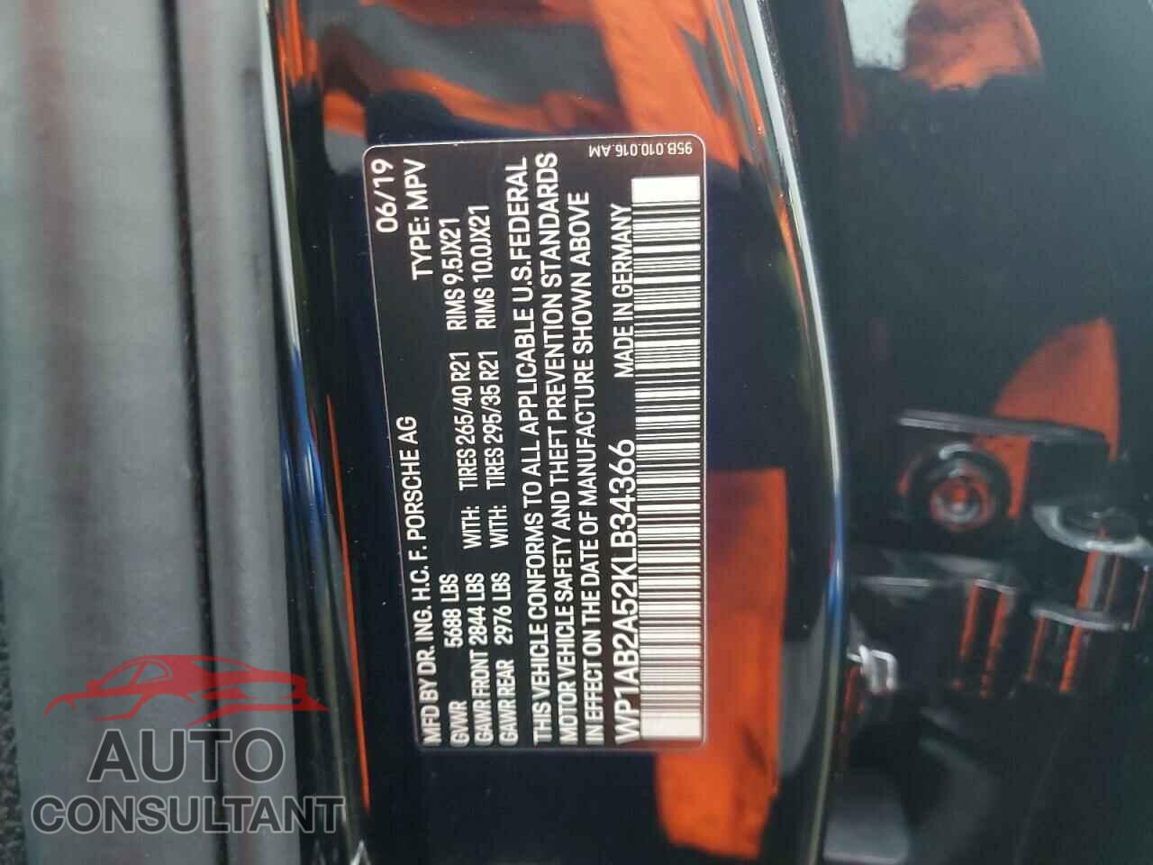PORSCHE MACAN 2019 - WP1AB2A52KLB34366