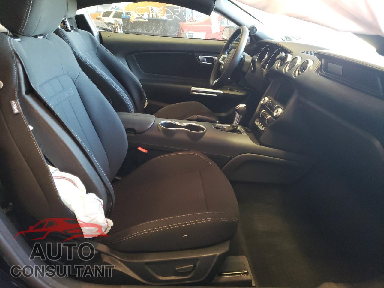 FORD MUSTANG 2021 - 1FA6P8TH5M5135026