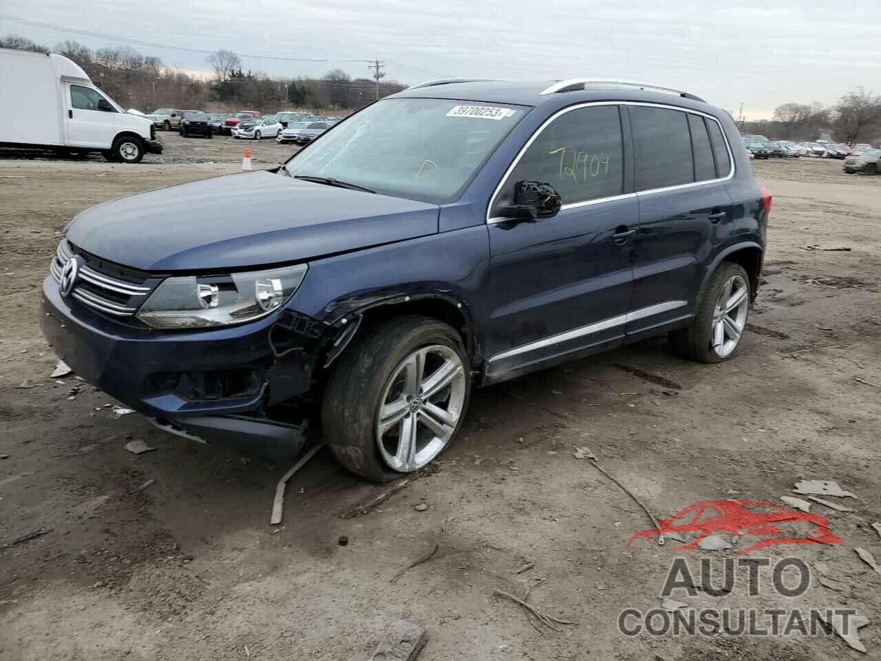 VOLKSWAGEN TIGUAN 2016 - WVGBV7AX6GW611670