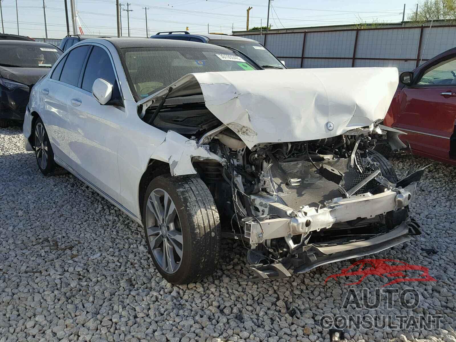 MERCEDES-BENZ 300 2016 - 55SWF4JB7GU150245