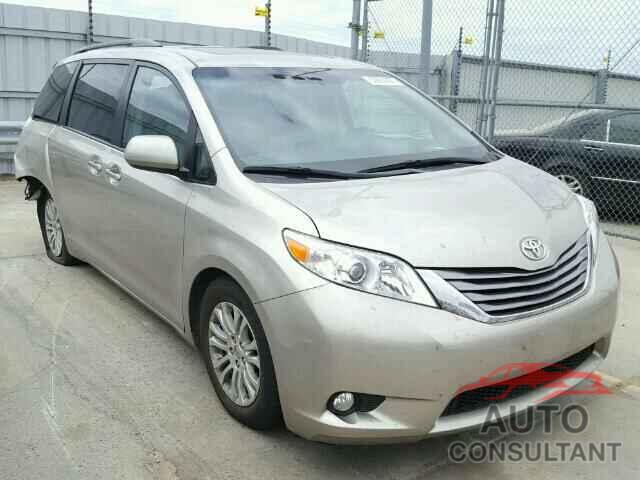 TOYOTA SIENNA 2015 - 5TDYK3DC4FS662334