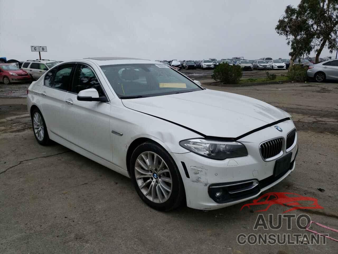 BMW 5 SERIES 2016 - WBA5A5C55GD525871