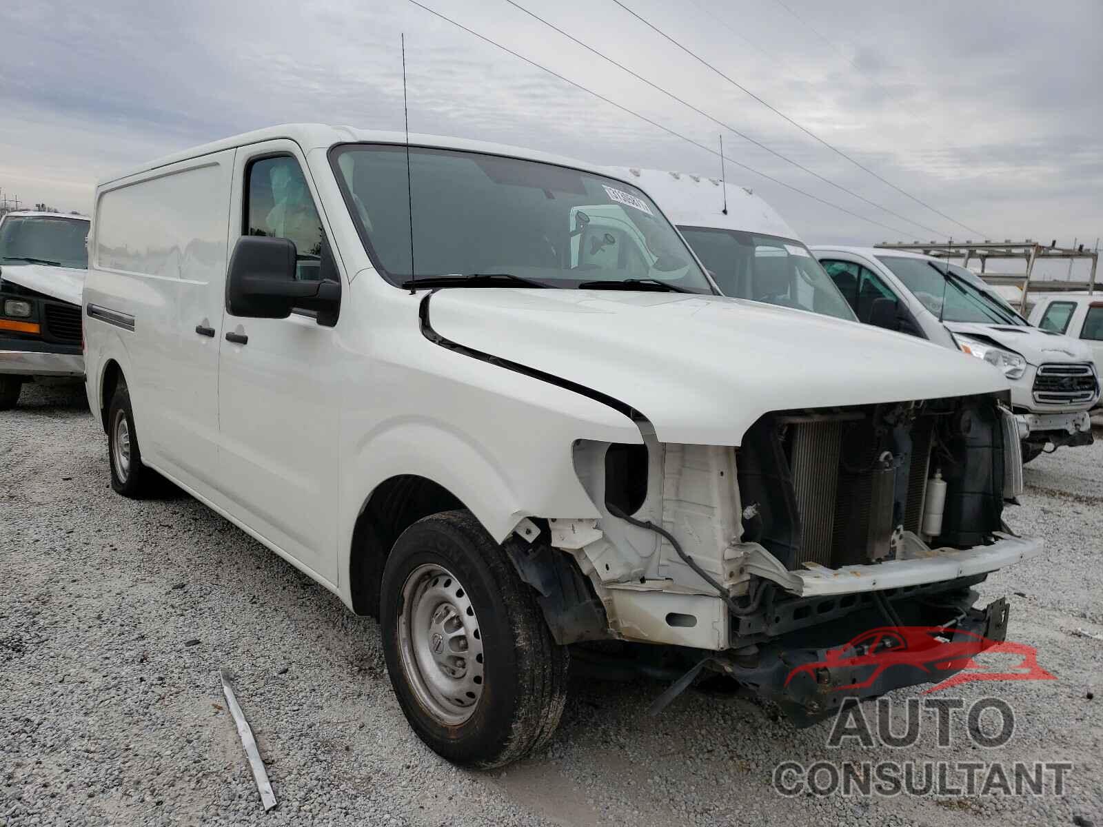 NISSAN NV 2017 - 1N6BF0KY4HN808339