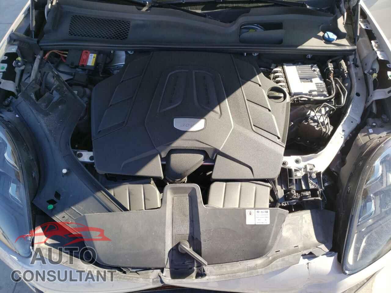 PORSCHE CAYENNE 2020 - WP1BA2AY9LDA47027