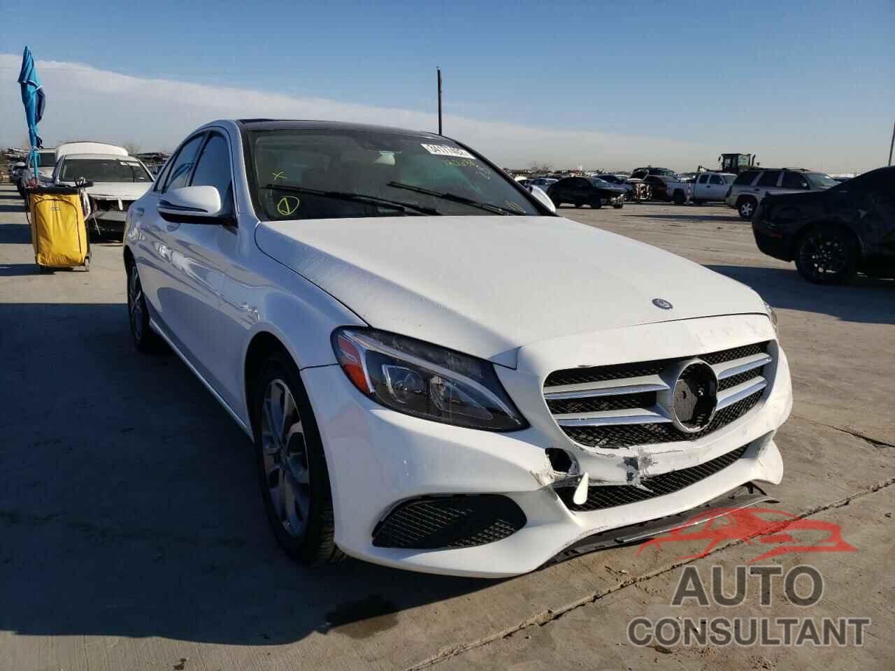 MERCEDES-BENZ C-CLASS 2016 - 55SWF4JB8GU120638