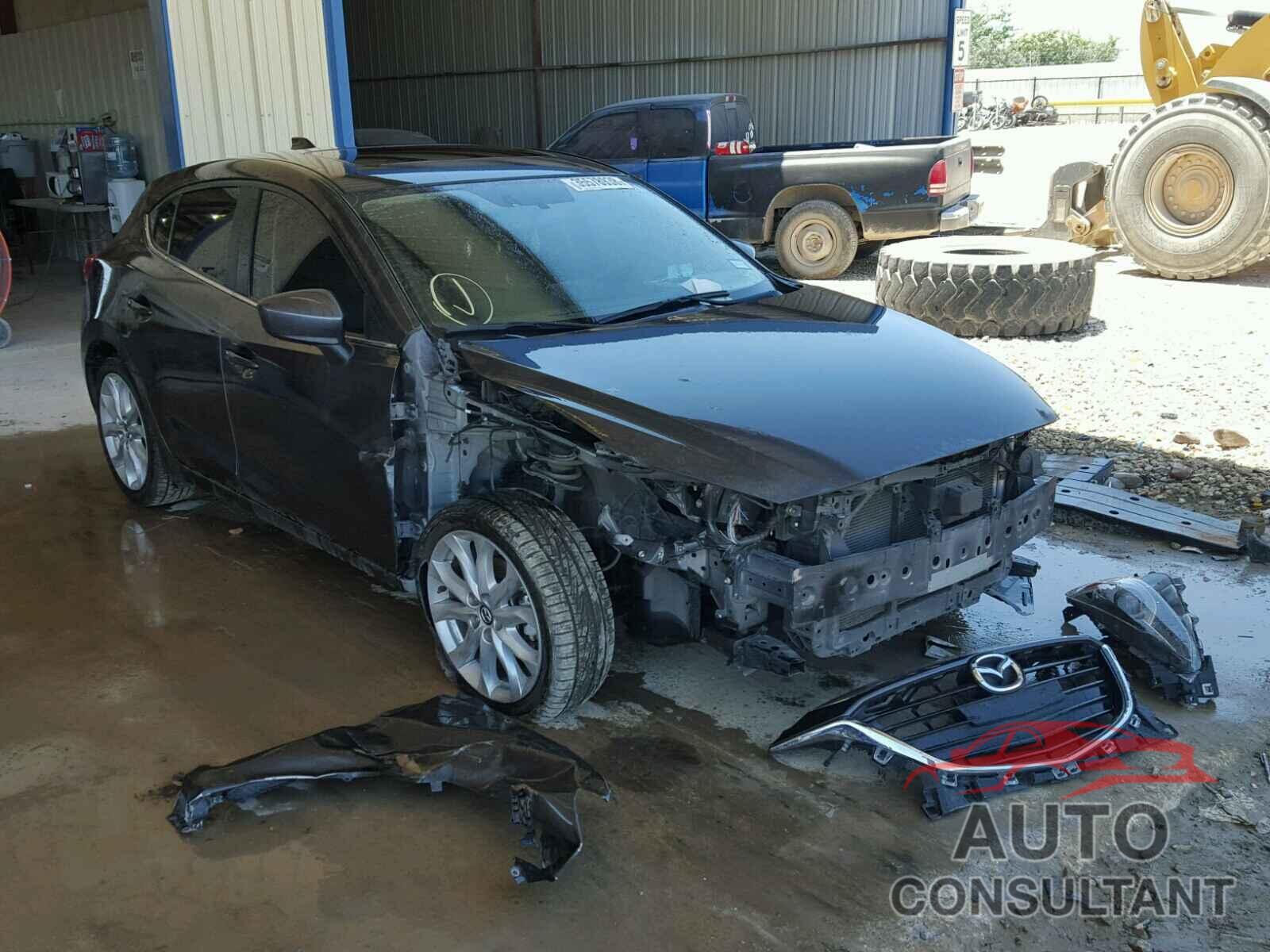 MAZDA 3 2015 - JM1BM1M38F1235143