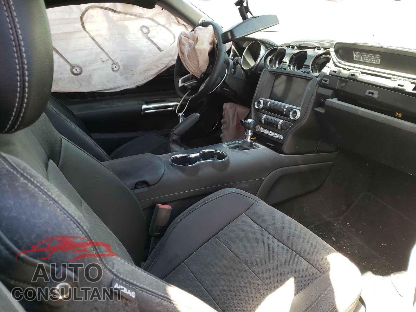 FORD MUSTANG 2016 - 1FA6P8TH8G5290030