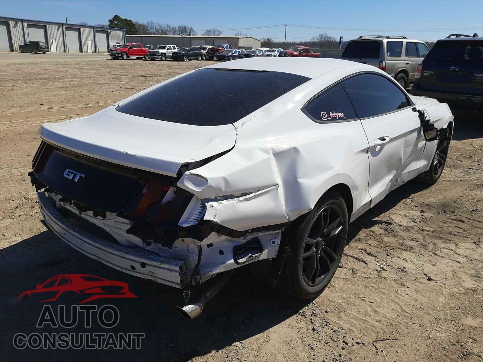 FORD MUSTANG 2017 - 1FA6P8CF5H5221389
