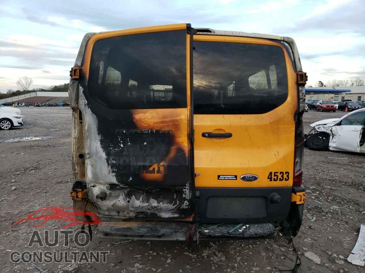 FORD TRANSIT 2018 - 1FTYR2ZM5JKB04533
