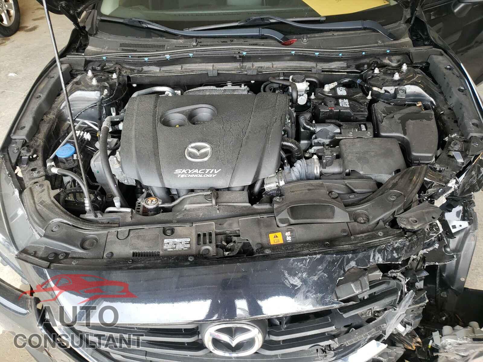 MAZDA 3 2017 - 3MZBN1K73HM113618