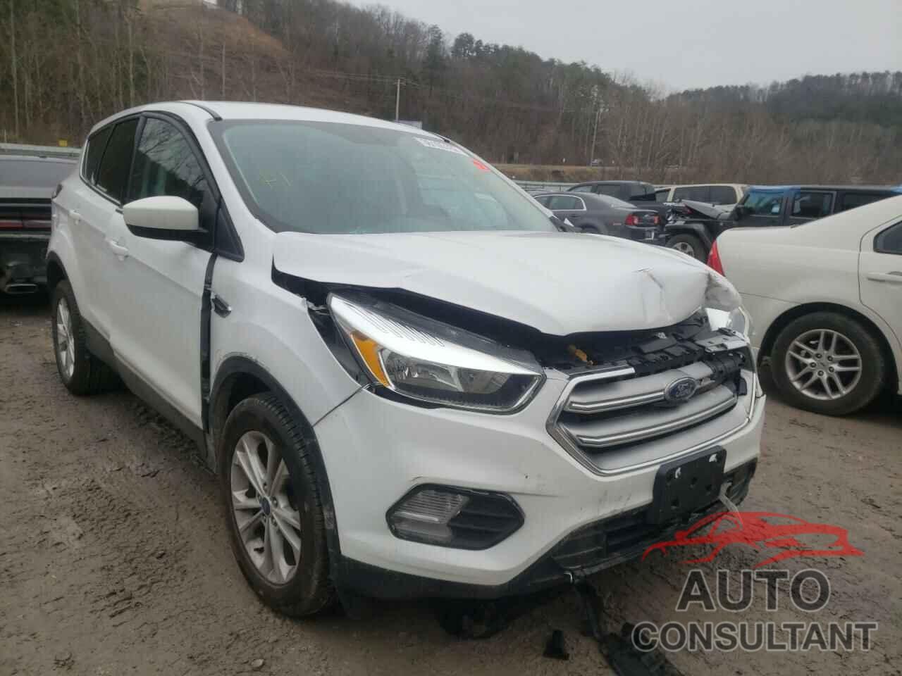 FORD ESCAPE 2017 - 1FMCU9GD0HUA74081