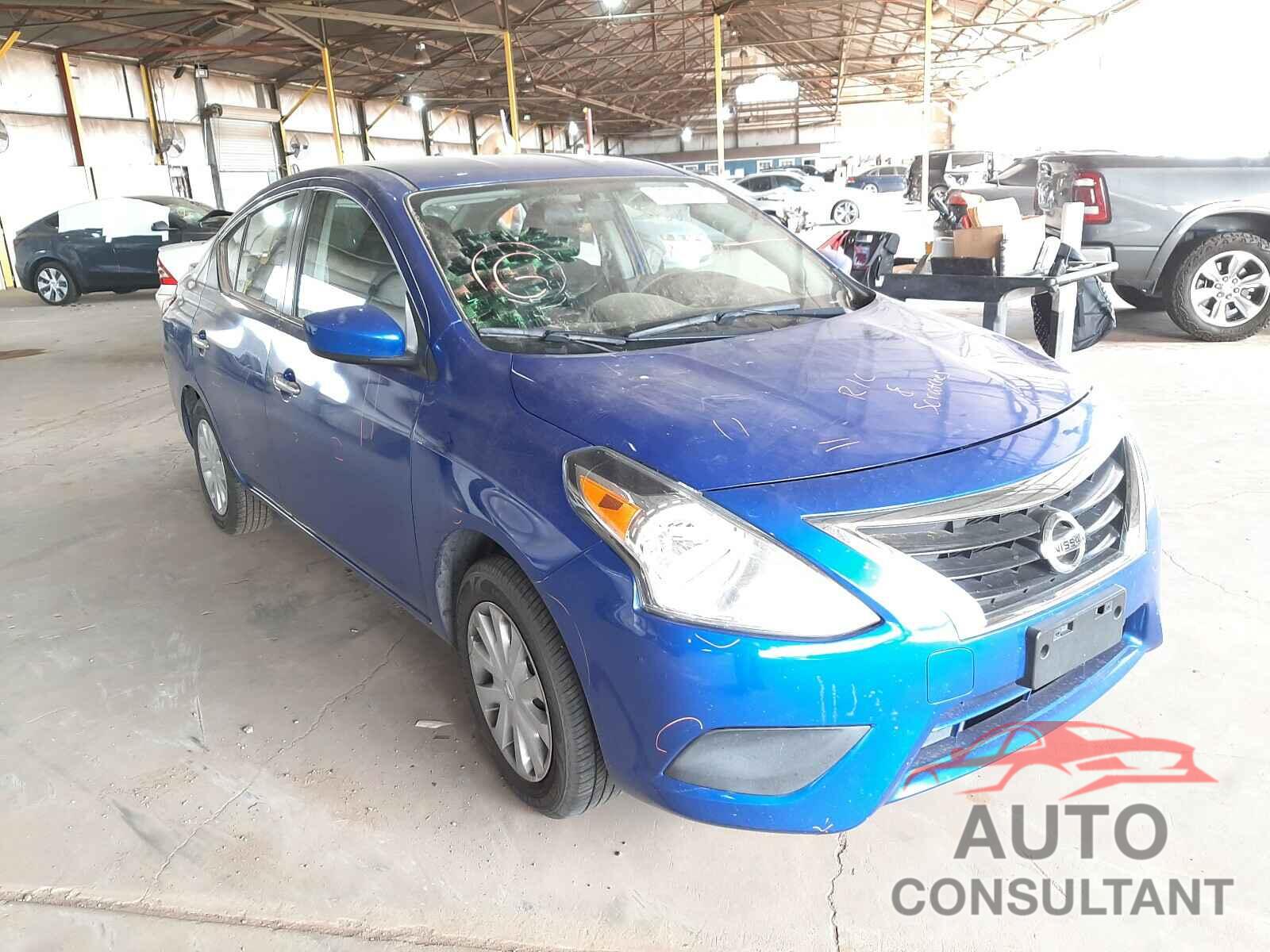NISSAN VERSA 2017 - 3N1CN7AP6HL835444