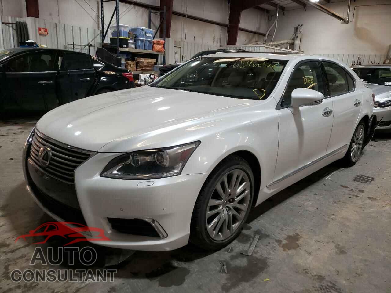 LEXUS LS460 2016 - JTHBL5EF6G5142049