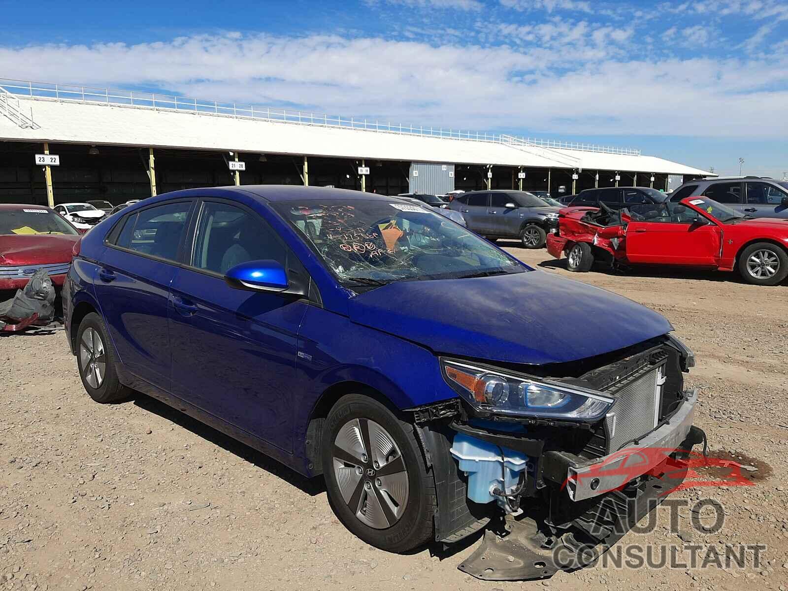 HYUNDAI IONIQ 2019 - KMHC65LC4KU175664