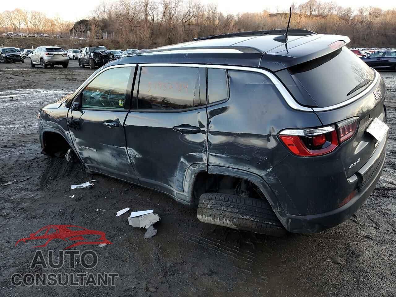 JEEP COMPASS 2018 - 3C4NJDCBXJT168997