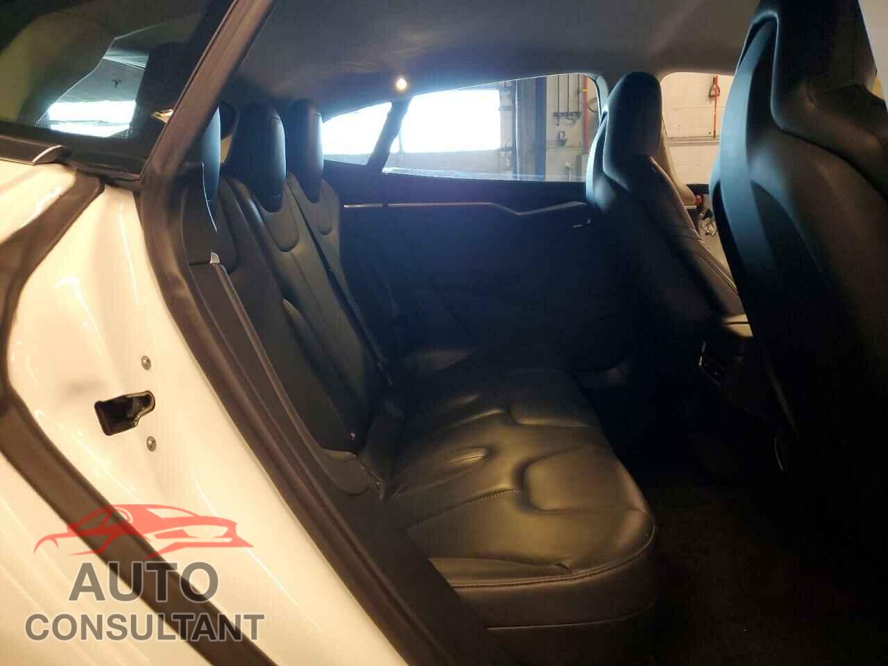 TESLA MODEL S 2015 - 5YJSA1H26FF099953