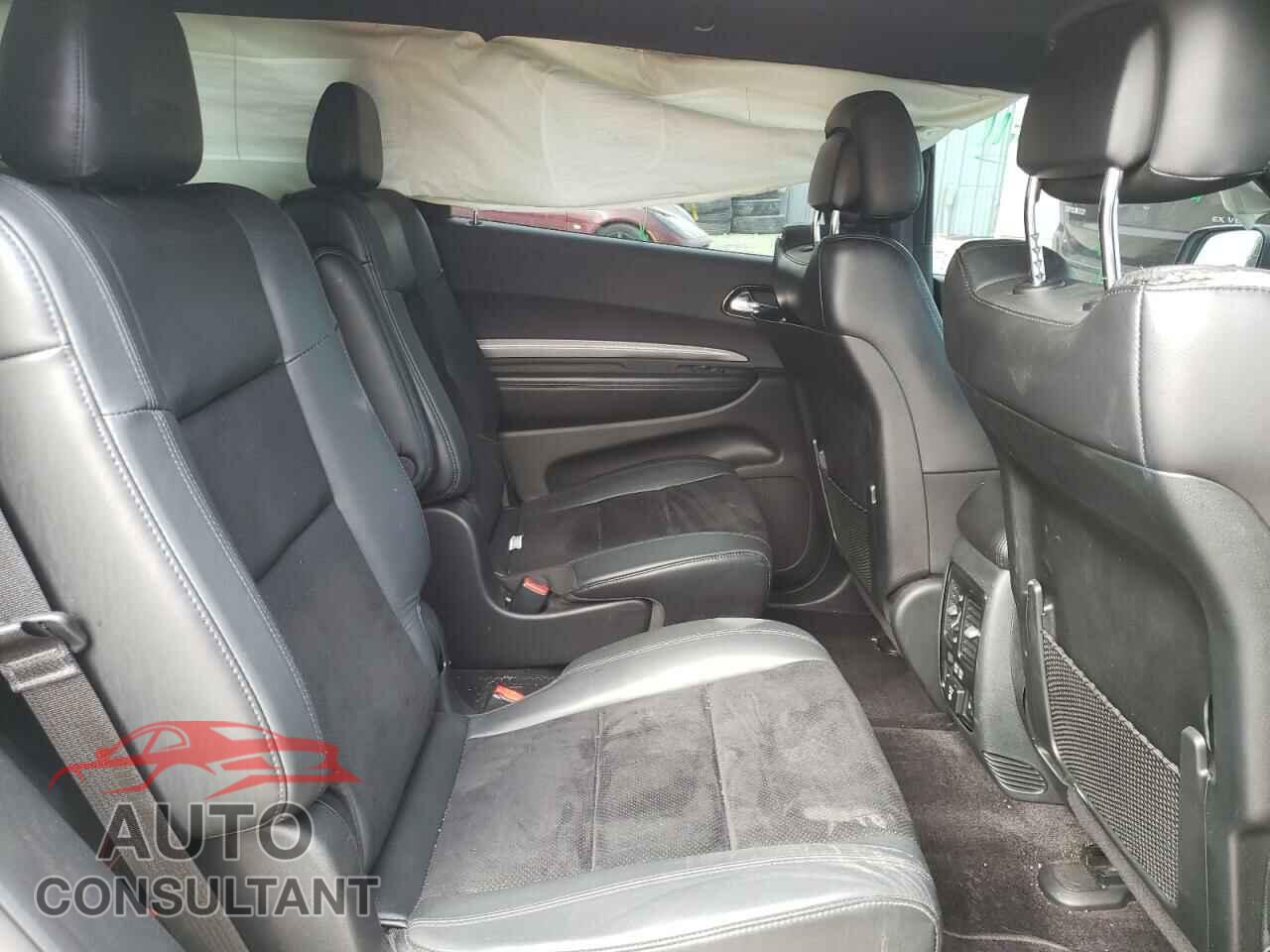 DODGE DURANGO 2018 - 1C4RDJDG4JC150105