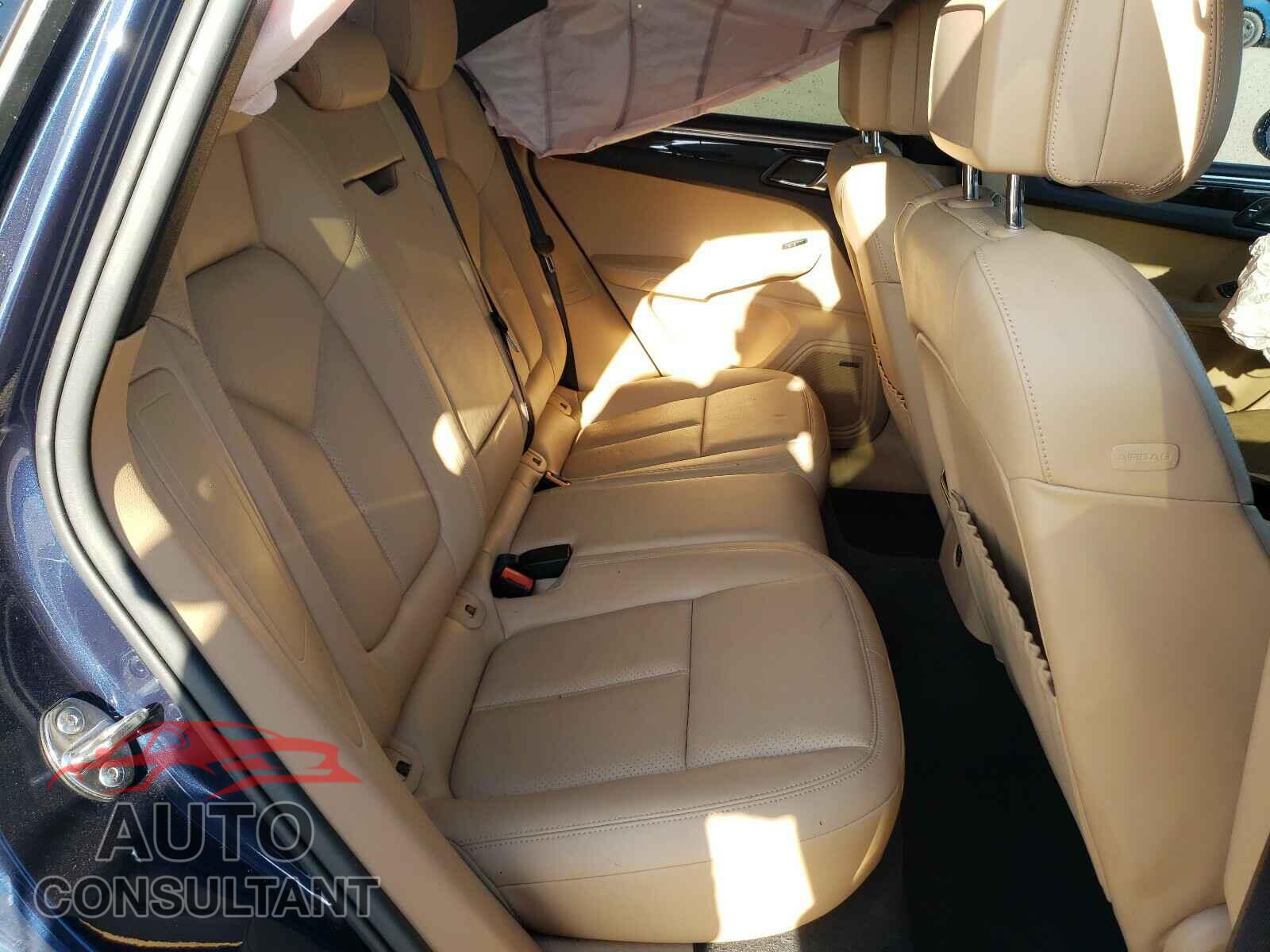 PORSCHE MACAN 2017 - WP1AA2A52HLB07387