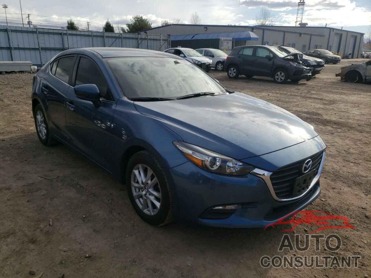 MAZDA 3 2018 - 3MZBN1U76JM270918