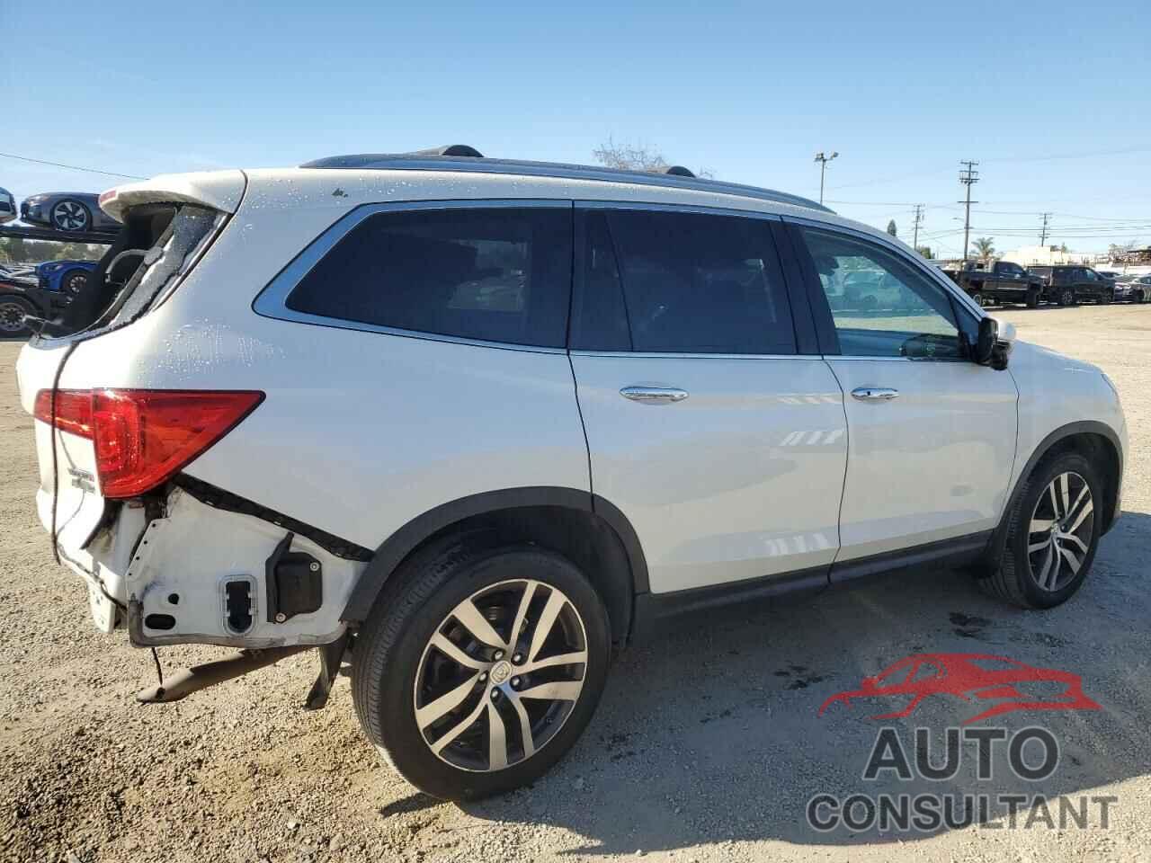 HONDA PILOT 2017 - 5FNYF6H93HB013636