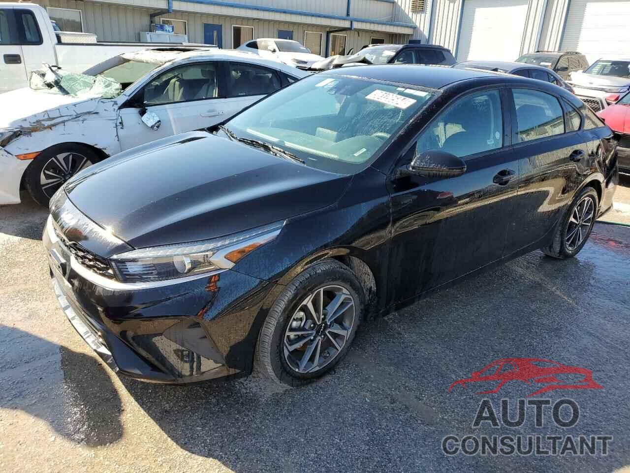 KIA FORTE 2023 - 3KPF24AD1PE642046