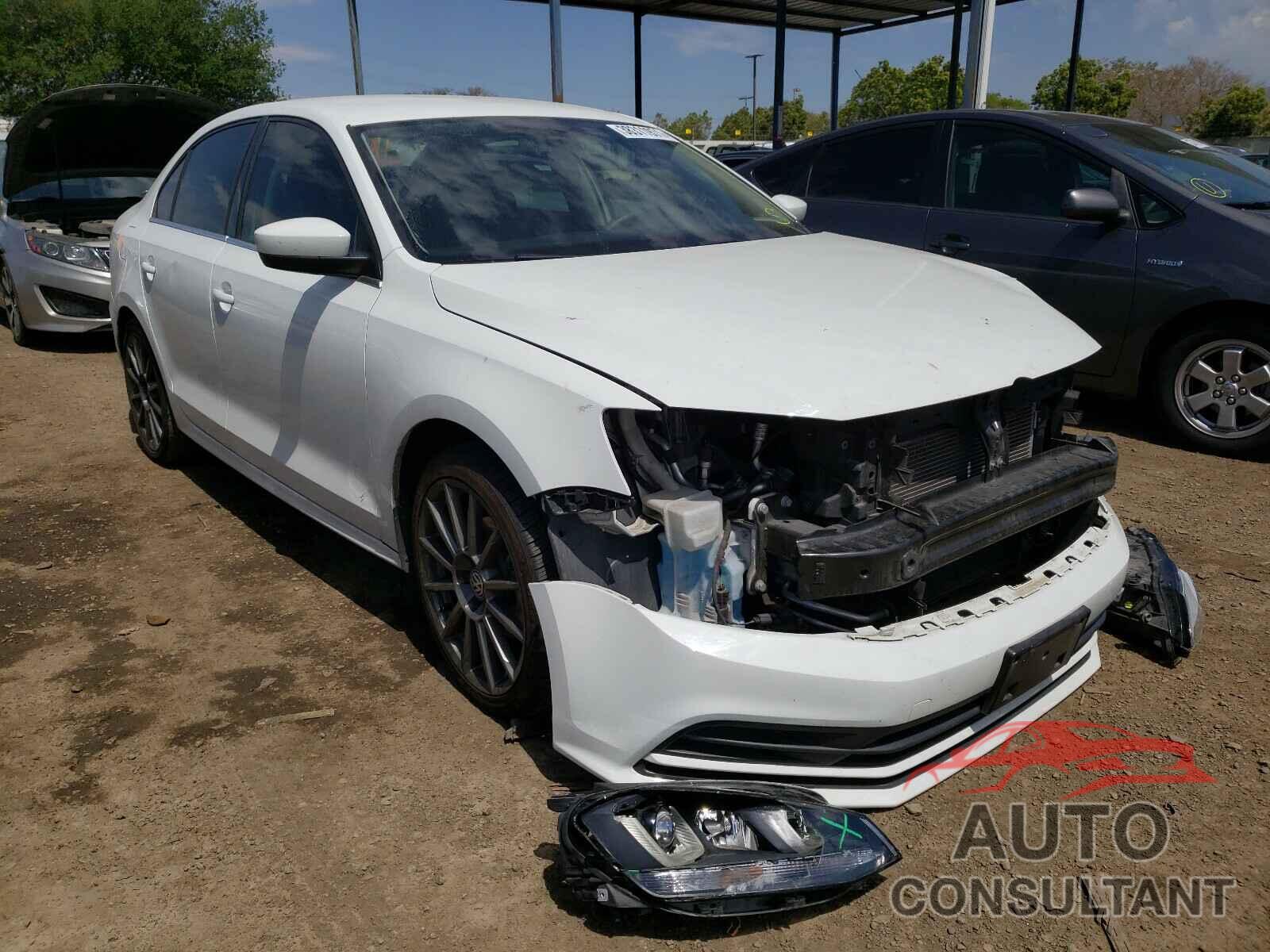 VOLKSWAGEN JETTA 2017 - 3VW2B7AJ7HM214377
