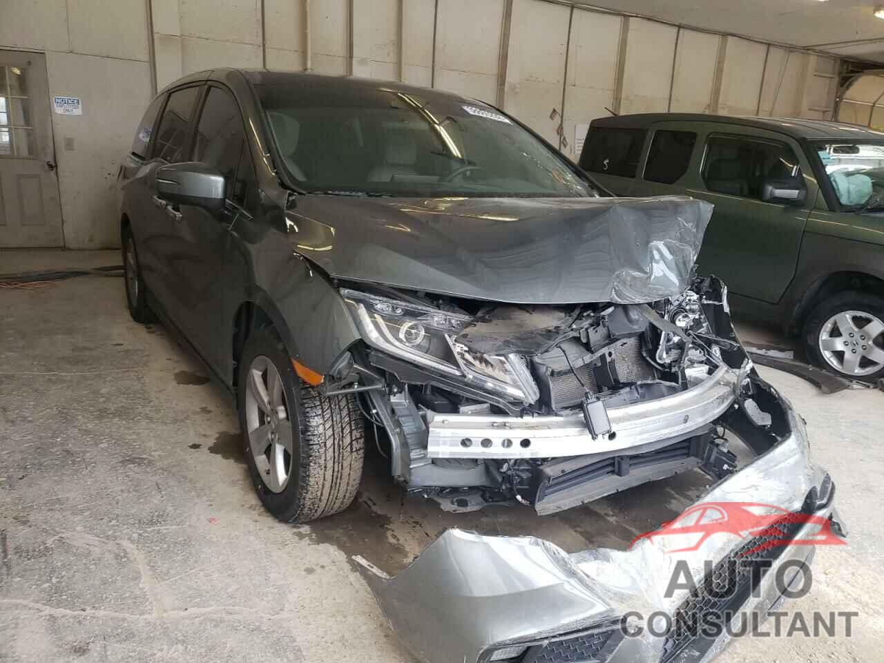 HONDA ODYSSEY 2018 - 5FNRL6H59JB004603