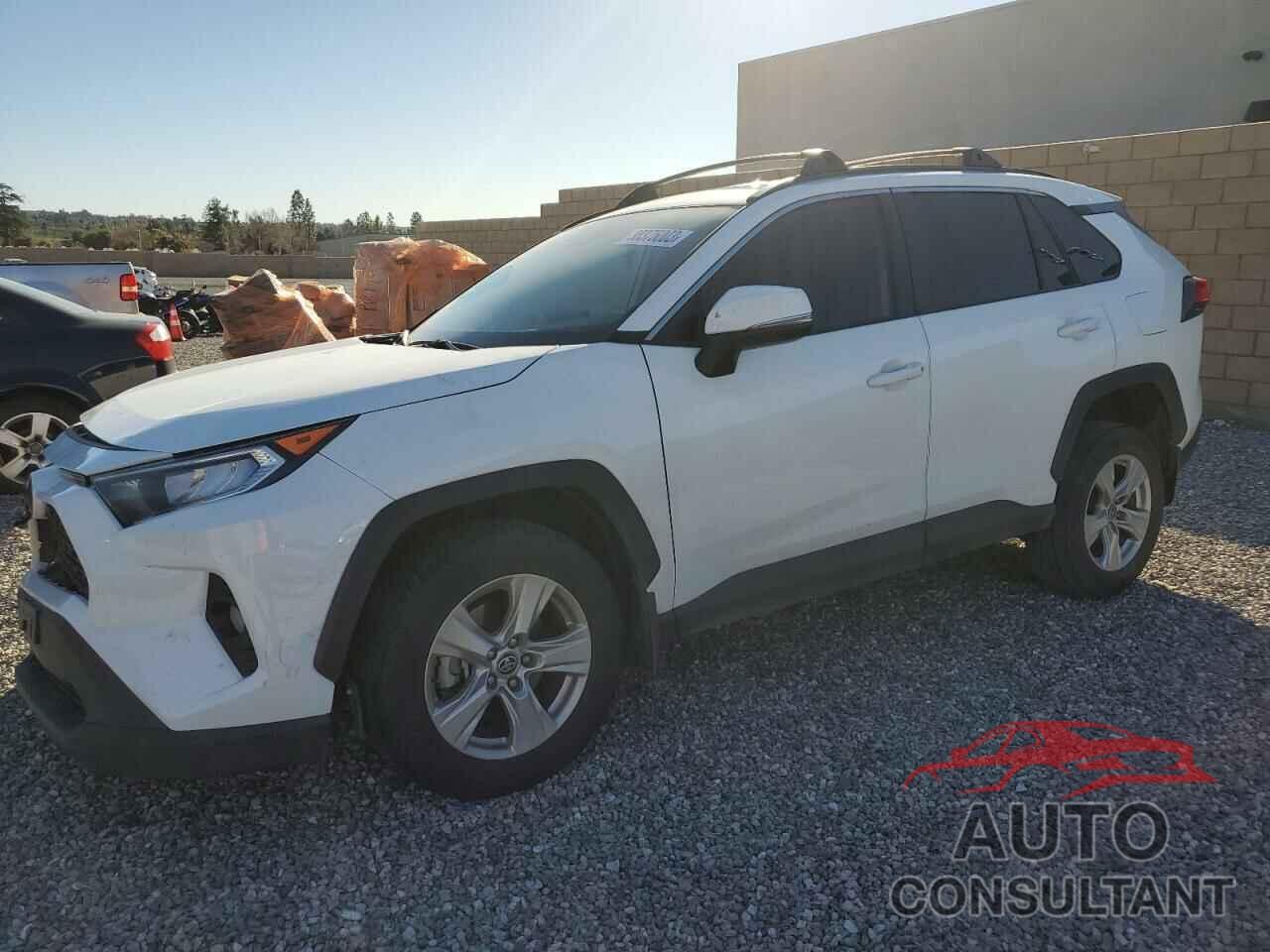 TOYOTA RAV4 2021 - 2T3W1RFV2MC132985