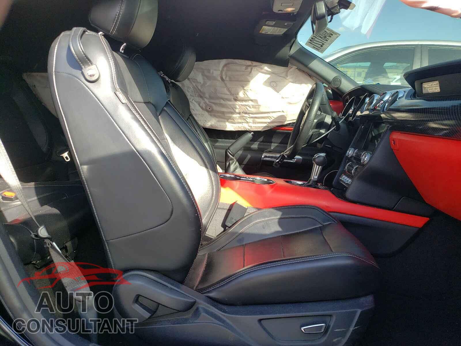 FORD MUSTANG 2017 - 1FA6P8CF2H5210379