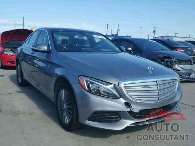 MERCEDES-BENZ C300 2015 - 55SWF4JB3FU043501