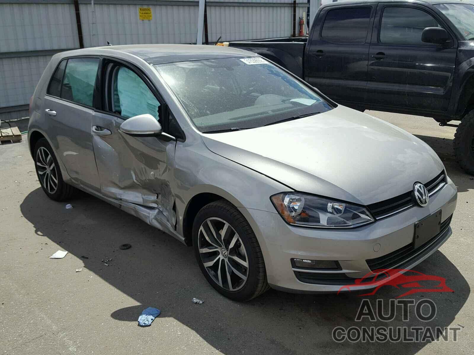 VOLKSWAGEN GOLF 2017 - 3VW217AU7HM044194